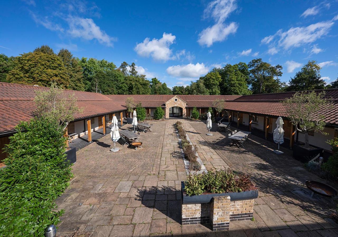 Hotel The Ridings At Theobalds Park Goff's Oak Zewnętrze zdjęcie